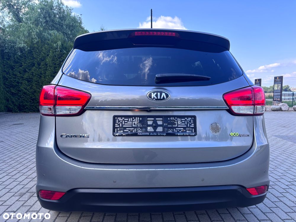 Kia Carens 1.7 CRDi M 7os - 7