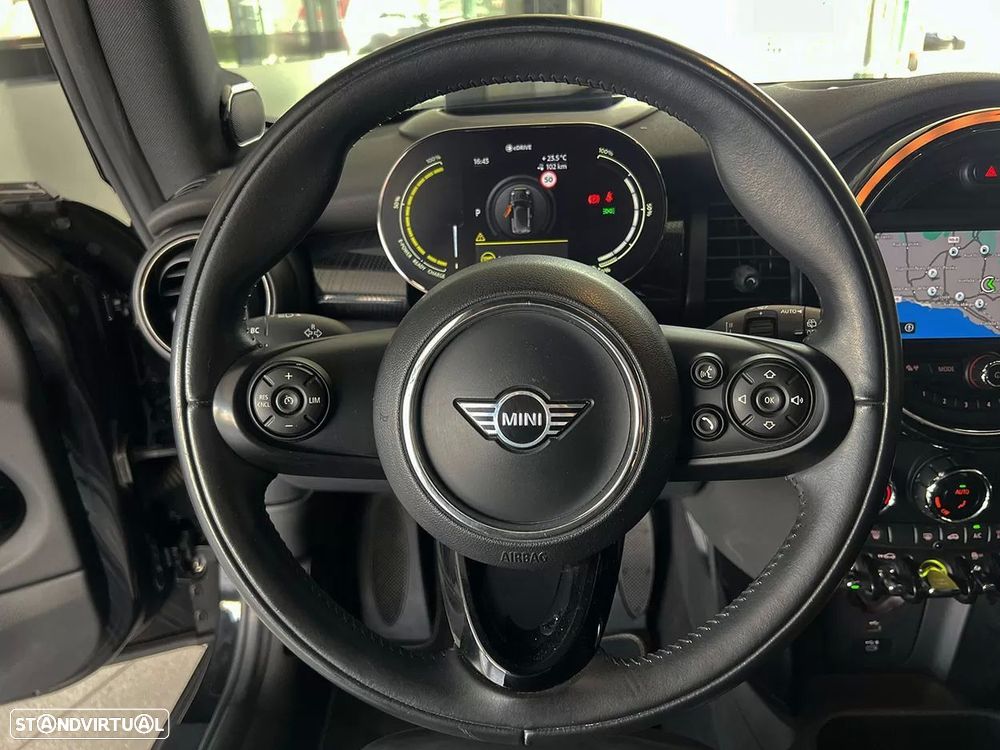 MINI 3 Portas Cooper SE Yours - 8