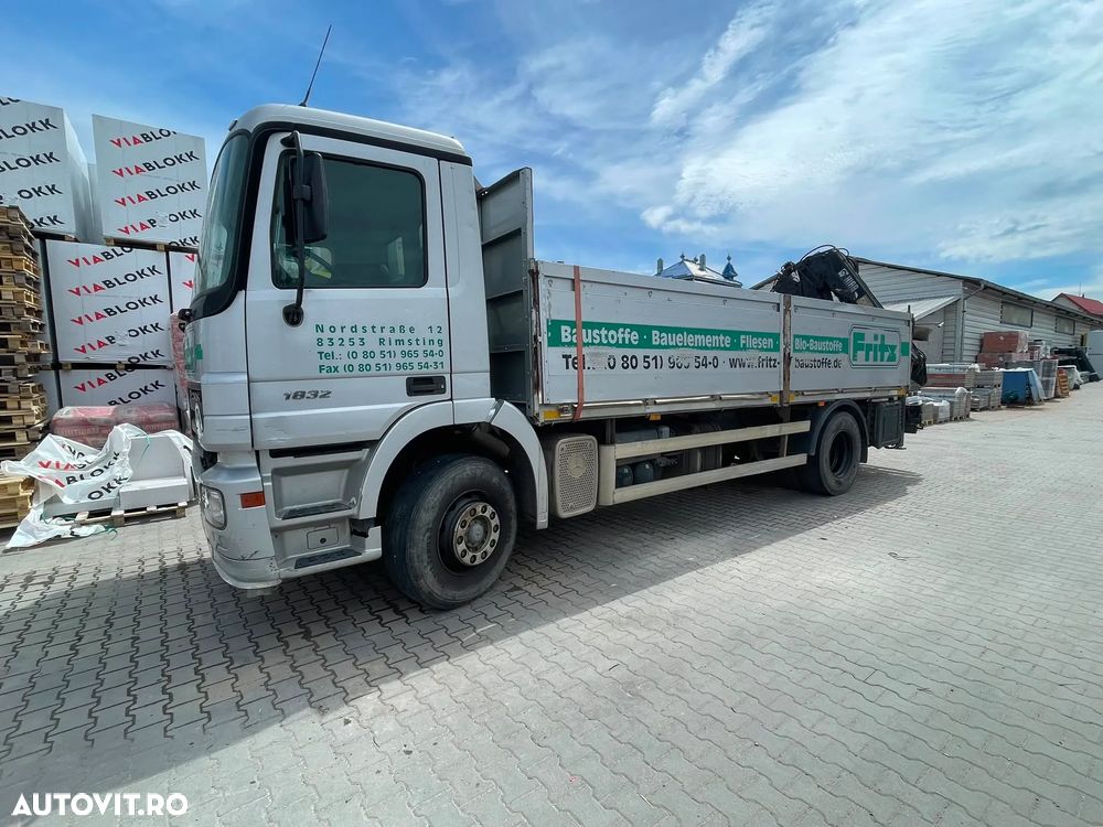 Mercedes-Benz actros - 2
