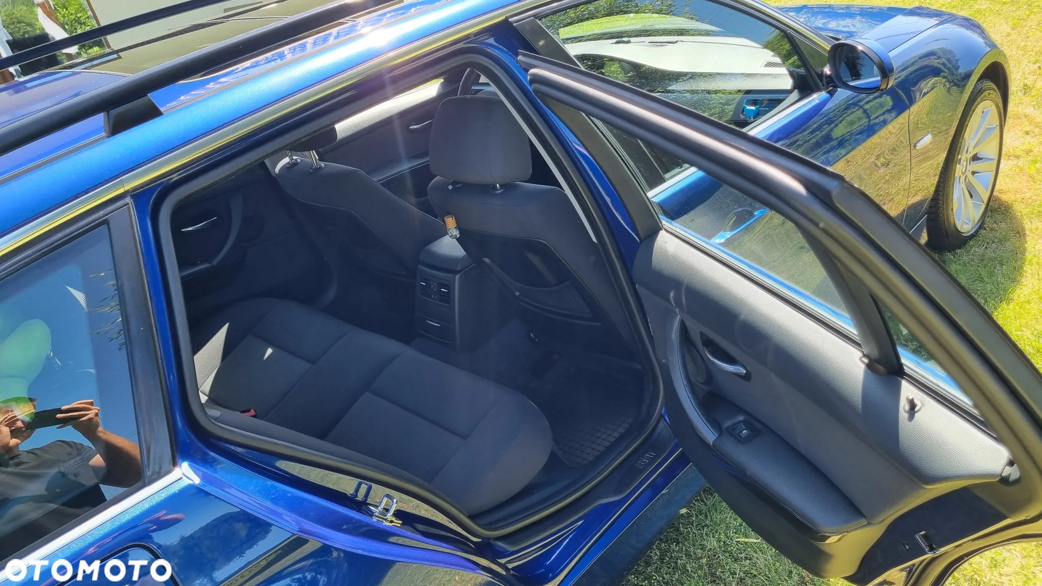 BMW Seria 3 325i - 23