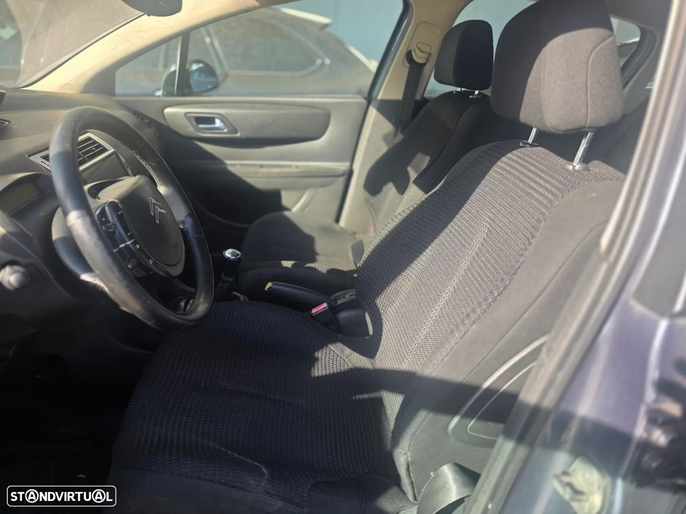 Citroën C4 1.6 HDi VTR Pack - 9