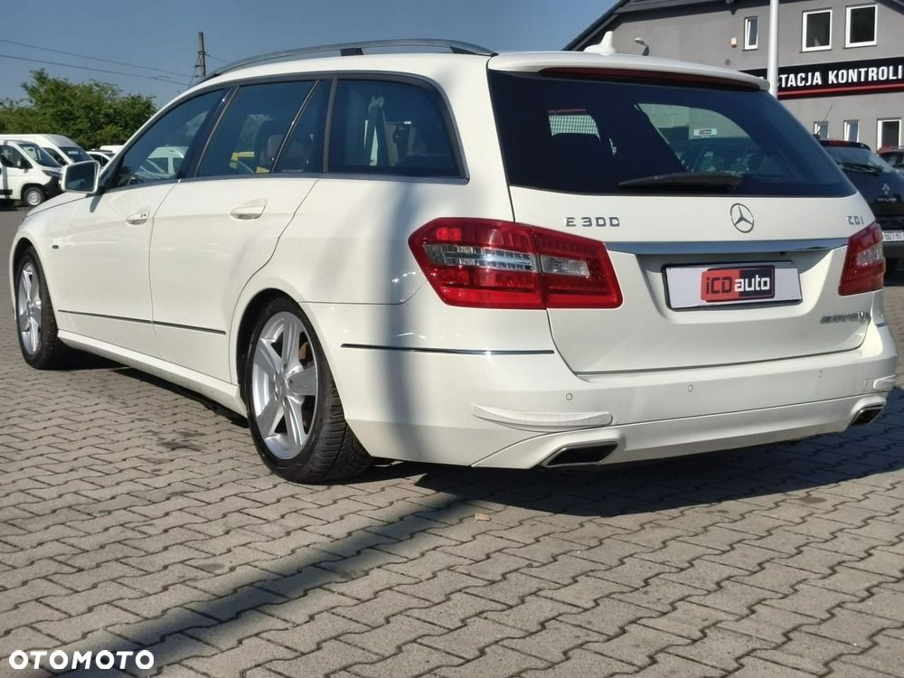 Mercedes-Benz Klasa E - 4