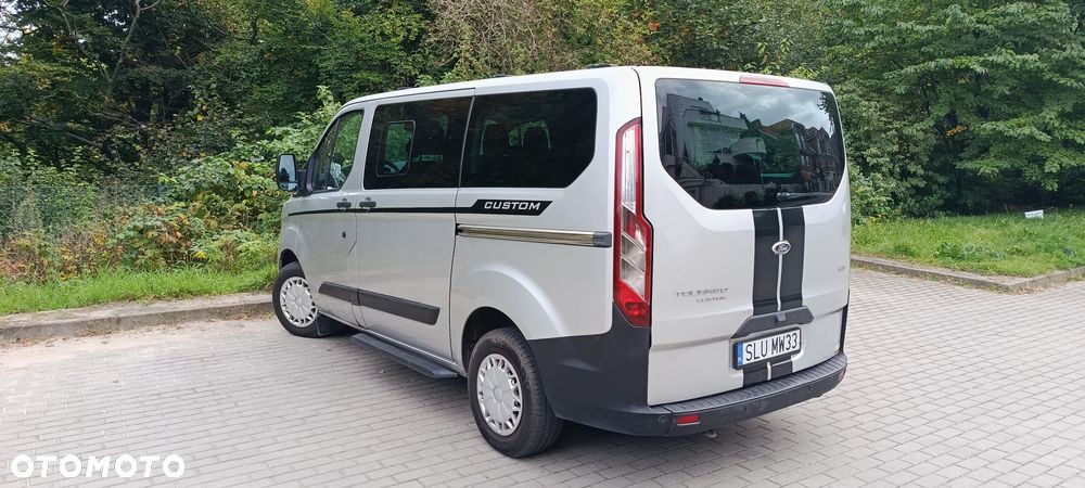 Ford Tourneo Custom - 3