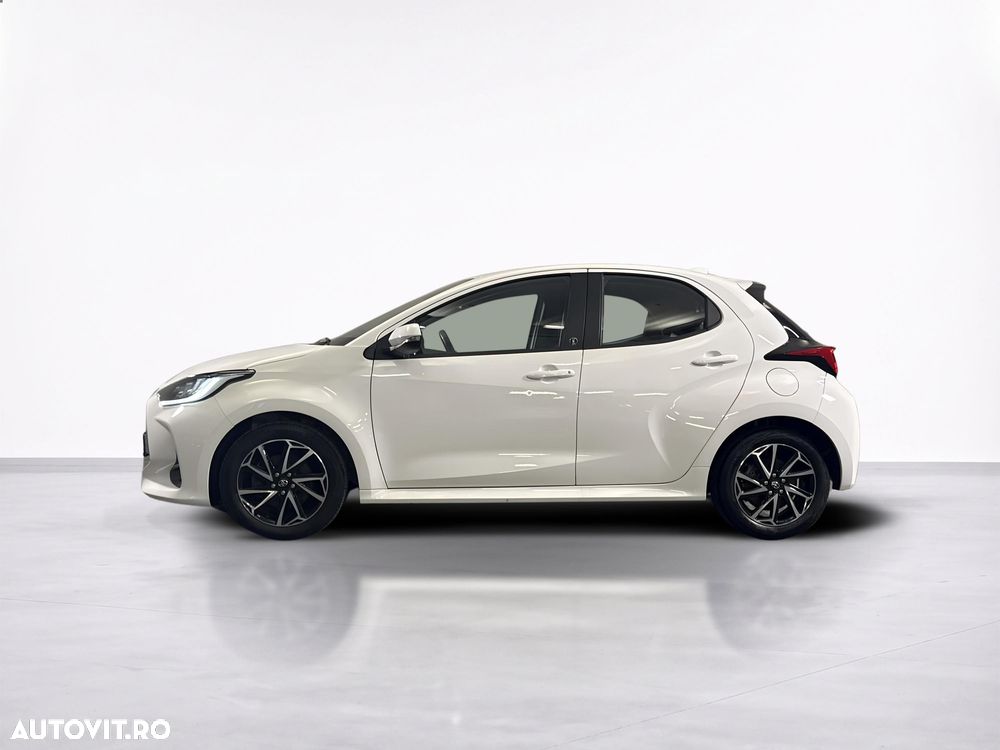 TOYOTA Yaris 2022 — imagine 2