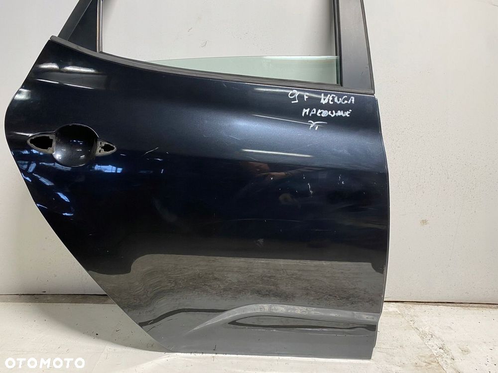 KIA VENGA DRZWI PRAWE PRAWY TYŁ TYLNE 9F - 2