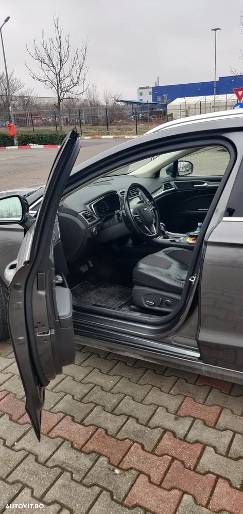 Ford Mondeo 2.0 TDCi Powershift AWD Business - 10