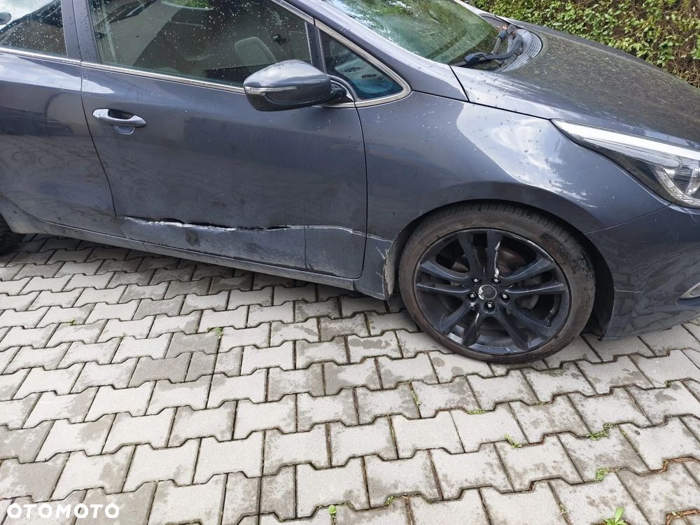 Kia Ceed 1.6 GDI M - 4