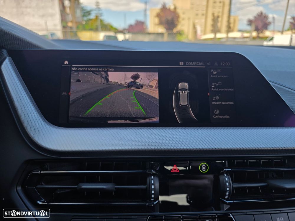 BMW 116 d Pack Desportivo M Auto - 17