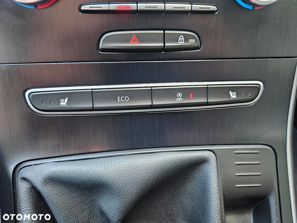 Renault Scenic ENERGY TCe 130 INTENS - 29