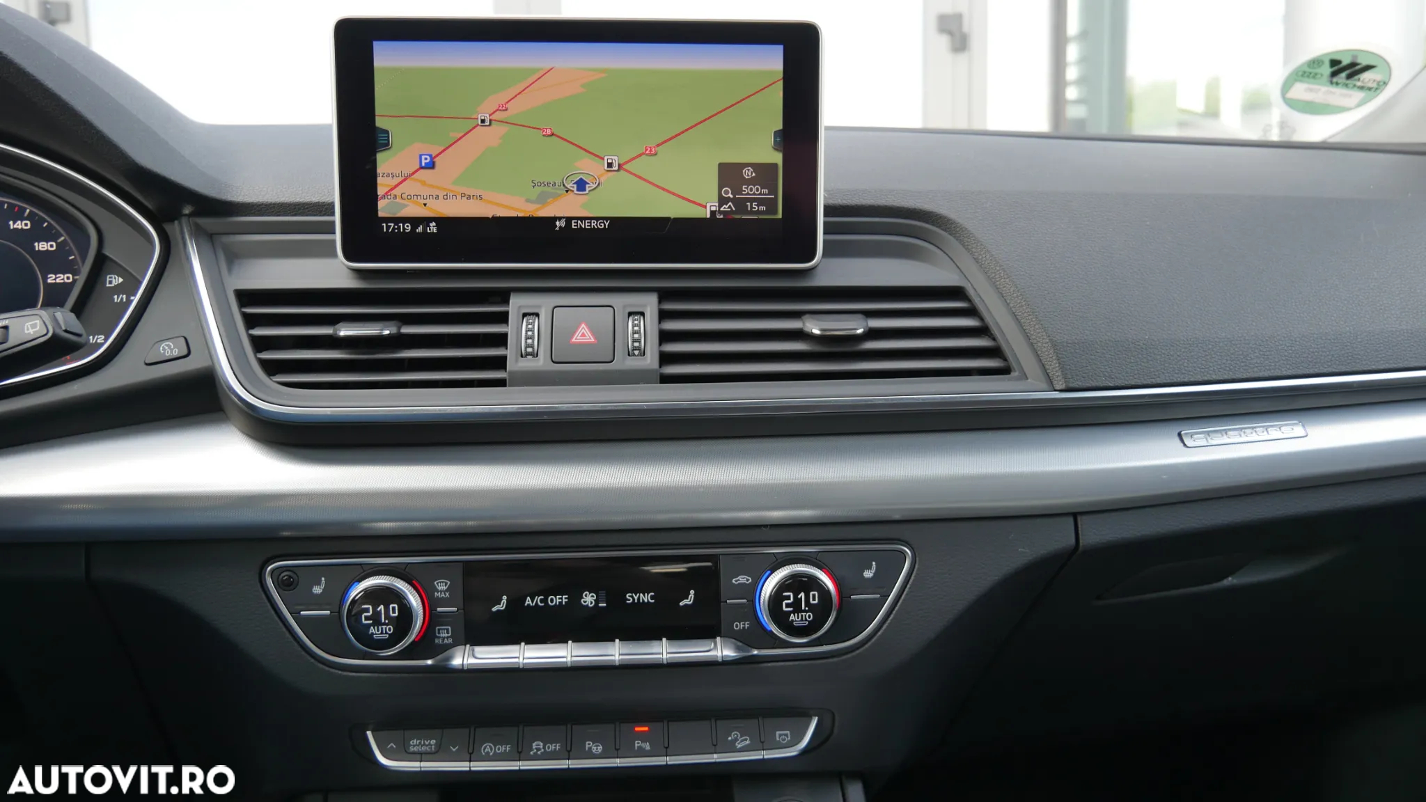 Audi Q5 2.0 40 TDI quattro S tronic Design - 23