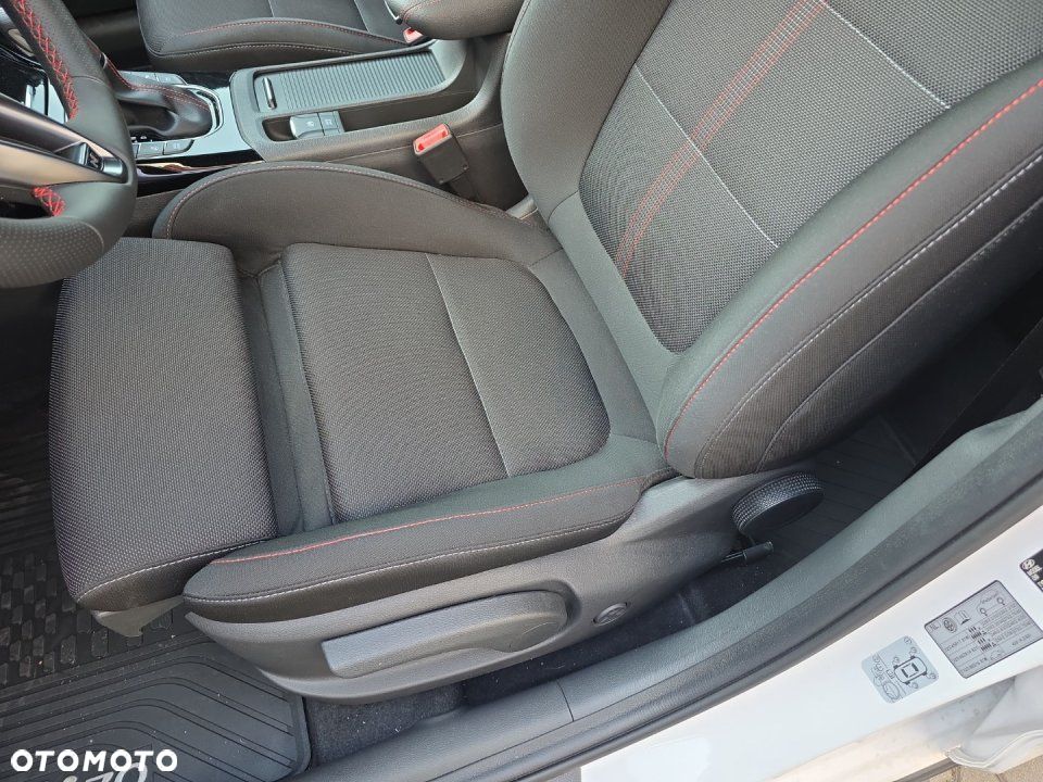 Hyundai i30 - 12
