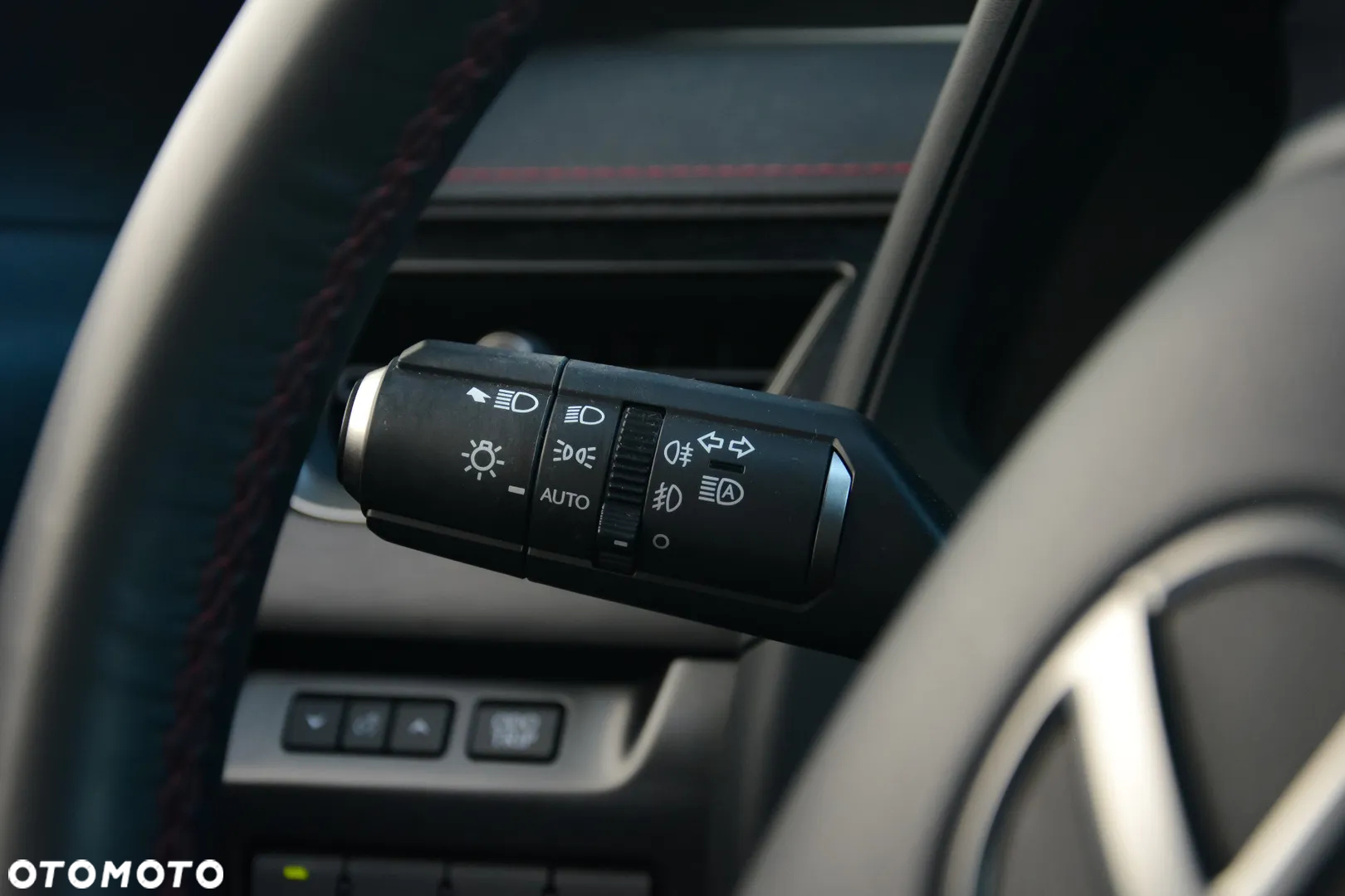 Lexus UX 250h GPF F Sport 2WD - 10