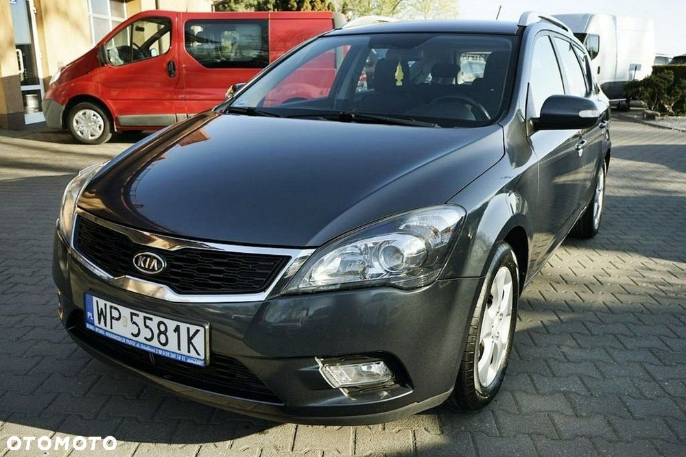 Kia Ceed 1.6 CRDi 90 ISG Spirit - 1