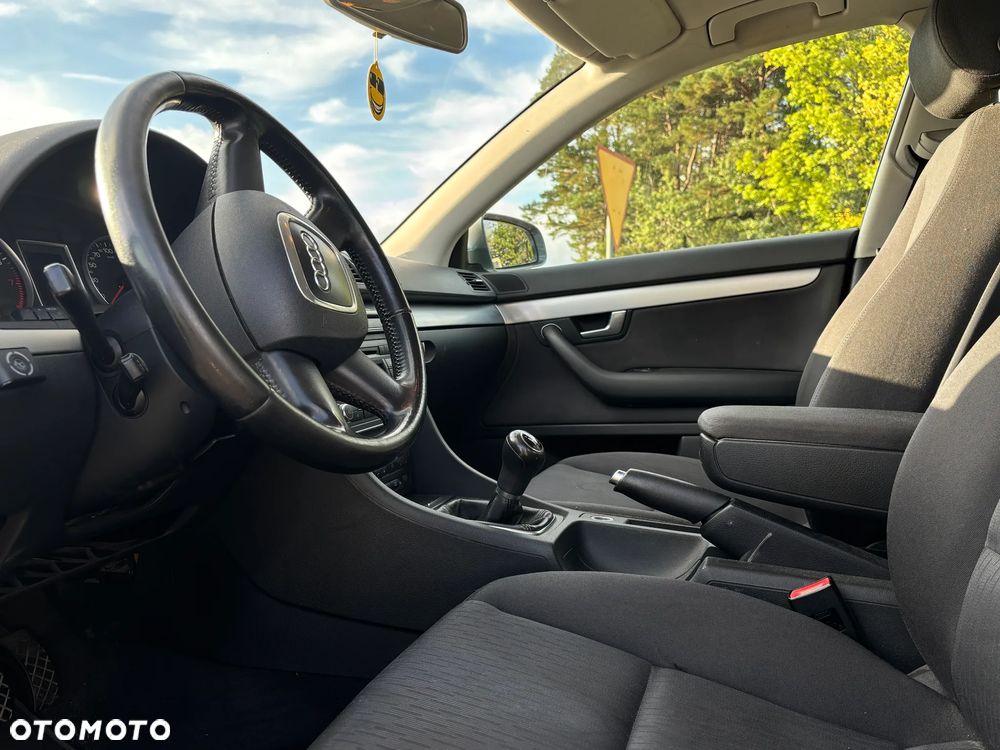 Audi A4 Limousine 1.6 - 11