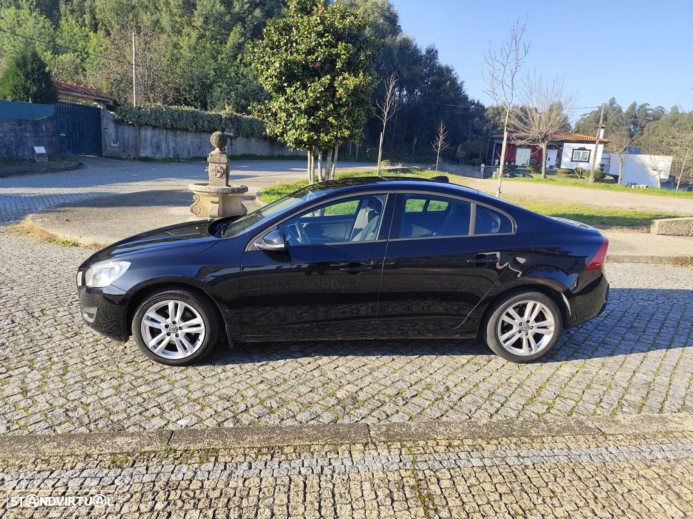 Volvo S60 - 4