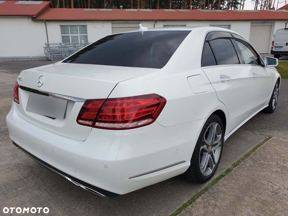Mercedes-Benz Klasa E - 9