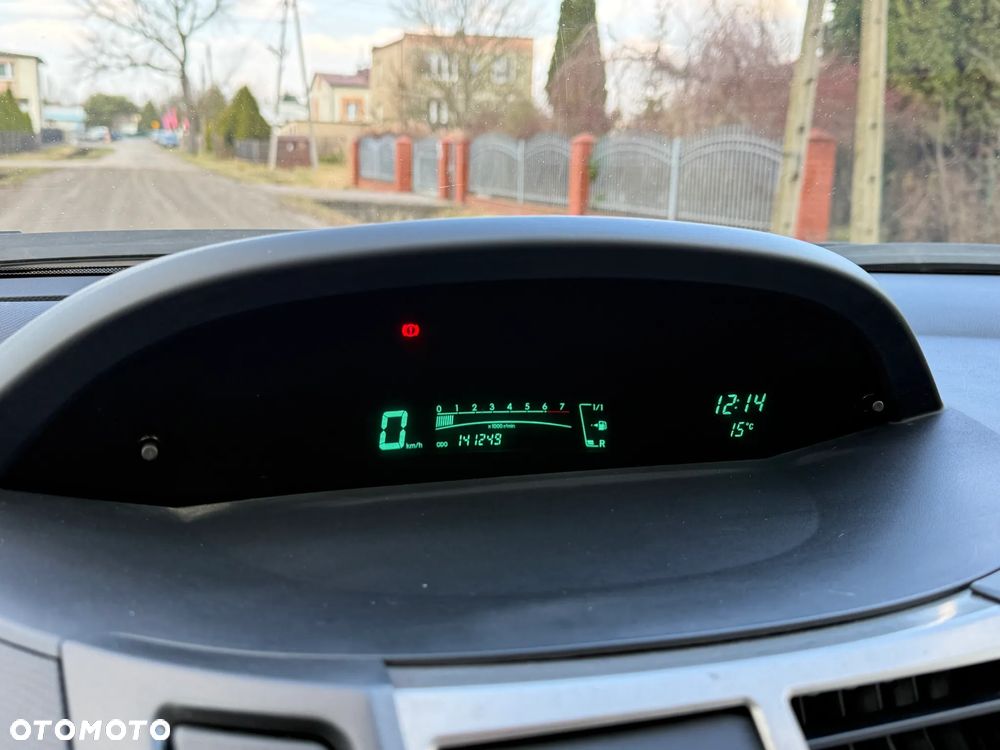 Toyota Yaris 1.0 VVT-i Sol - 14