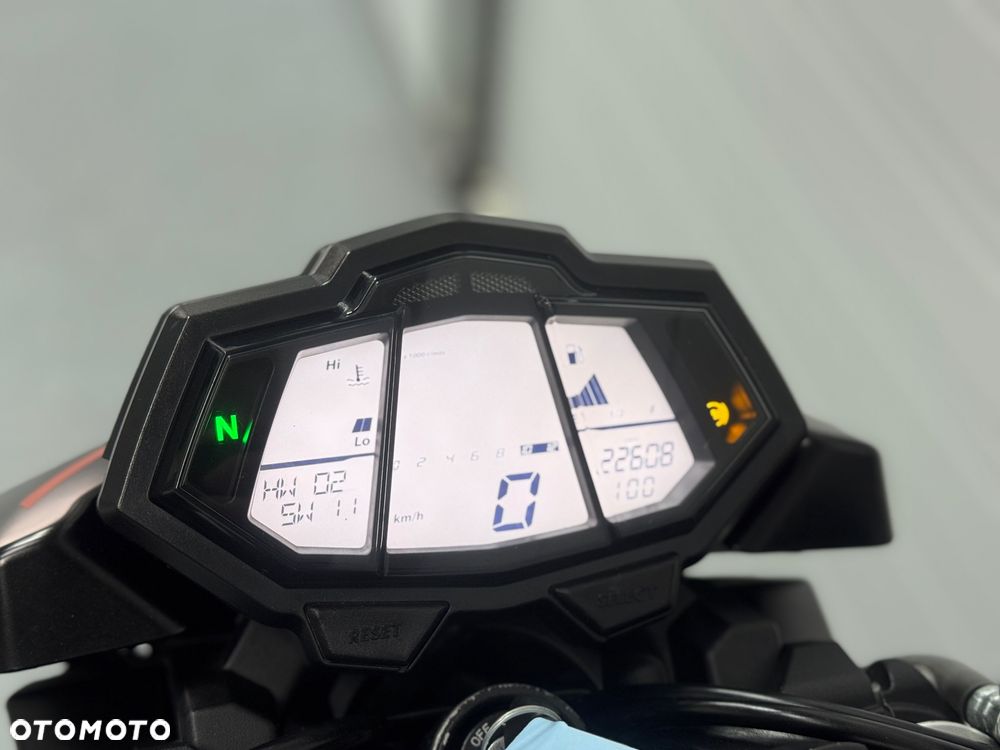 Yamaha MT - 20