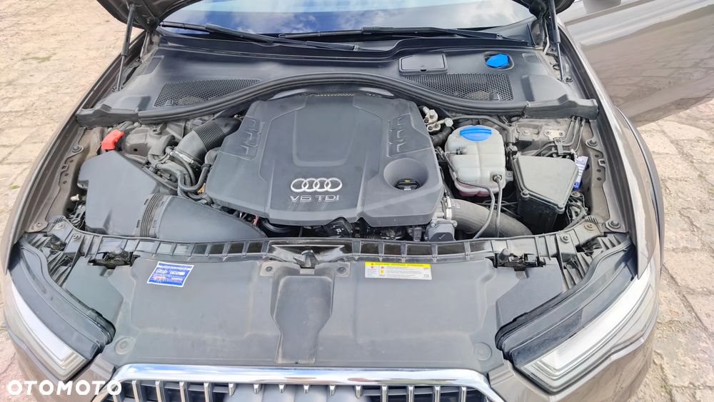 Audi A6 Allroad - 12