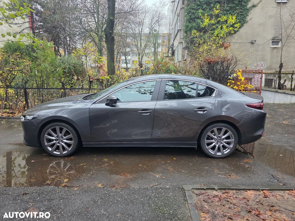 Mazda 3 - 9