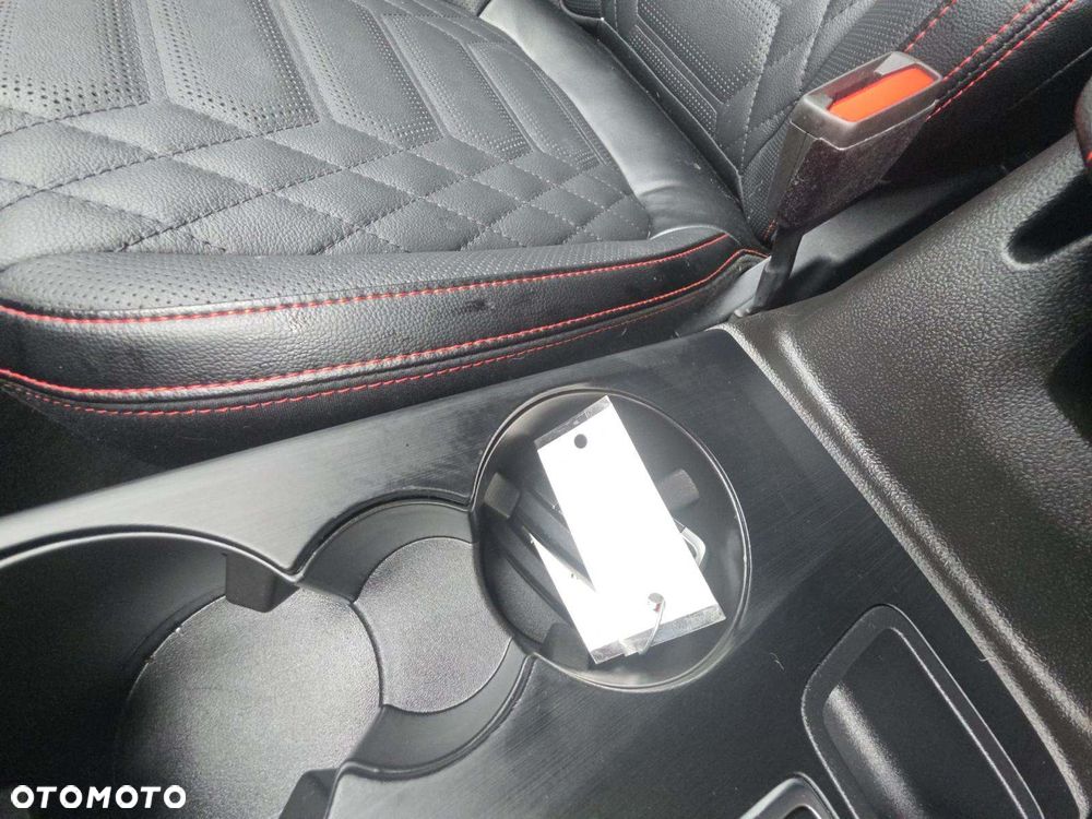 Ford Escape - 13