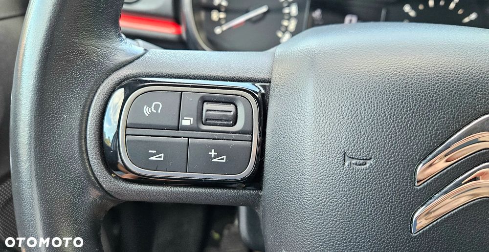 Citroën C3 1.2 PureTech Shine S&S - 28