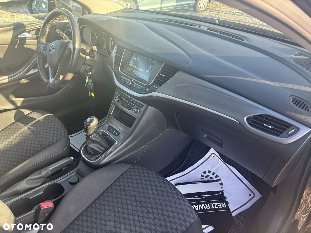 Opel Astra - 34