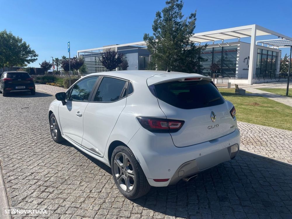 Renault Clio - 3