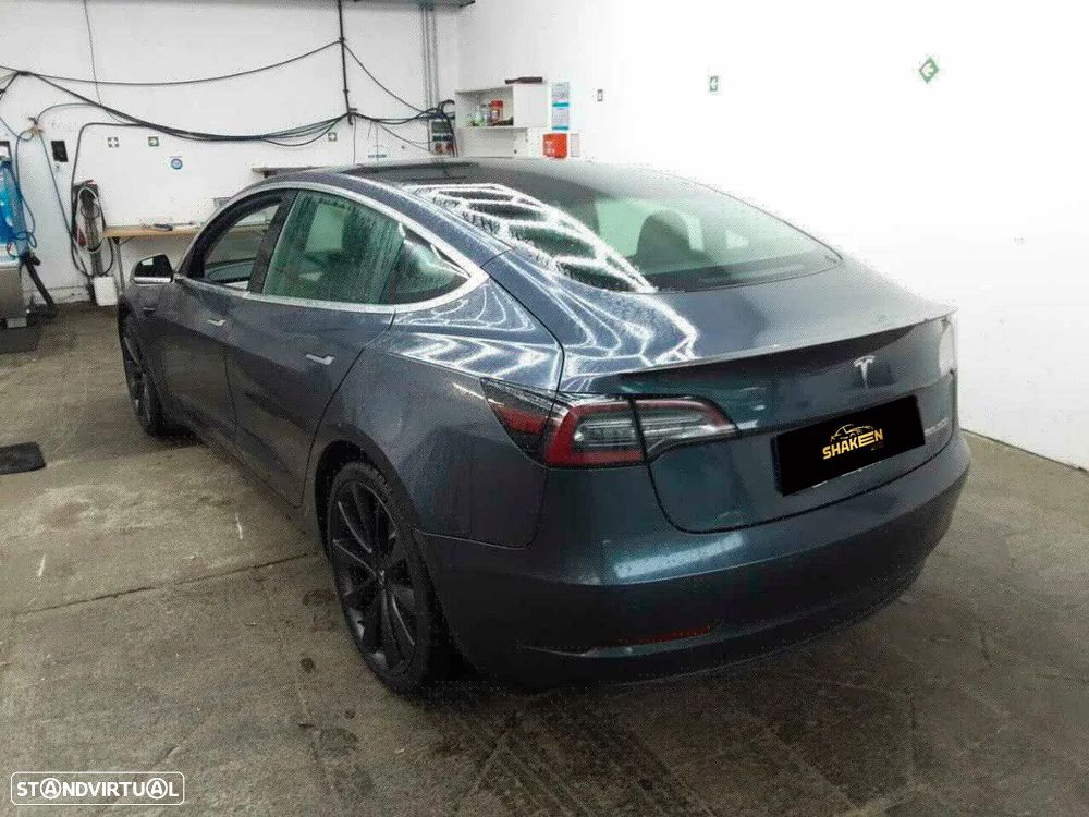 Tesla Model 3 Performance Dual Motor AWD - 3