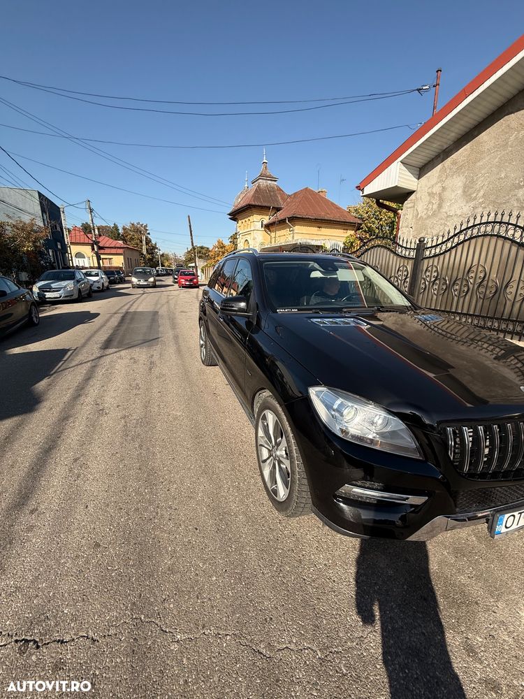 Mercedes-Benz ML 250 BlueTEC 4MATIC 7G-TRONIC - 3