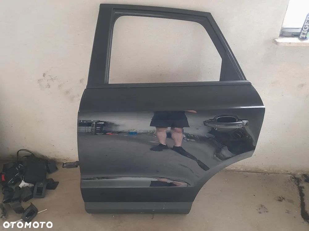 Drzwi lewe lewy tył tylne Audi q3 8u LY9B - 6