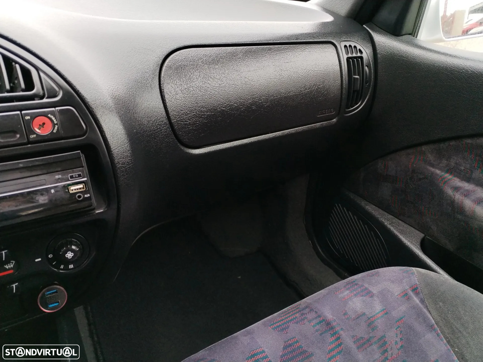 Citroën Saxo 1.6i 16V Cup - 17