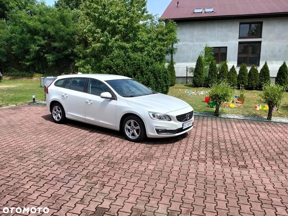 Volvo V60 - 2