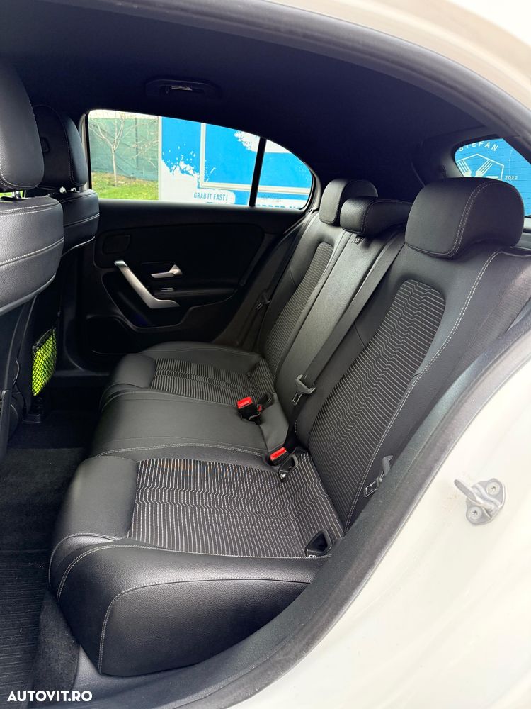 Mercedes-Benz A 180 d 7G-DCT - 16