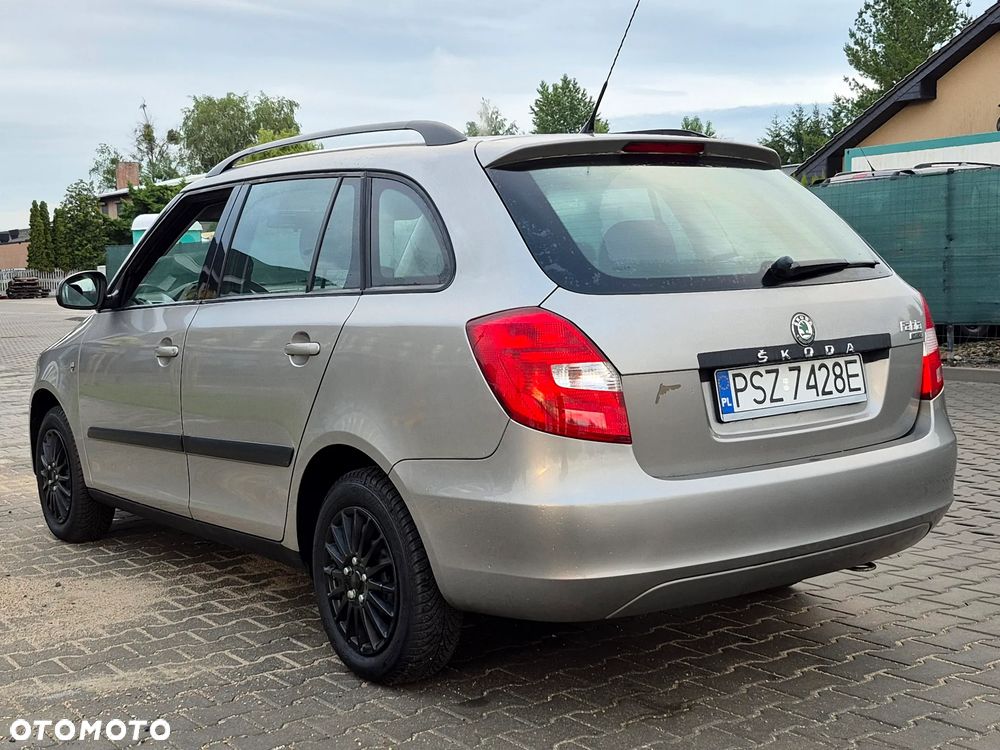 Skoda Fabia 1.2 TSI STYLE EDITION - 8