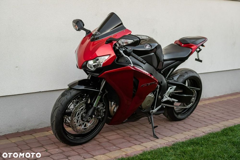 Honda CBR - 6