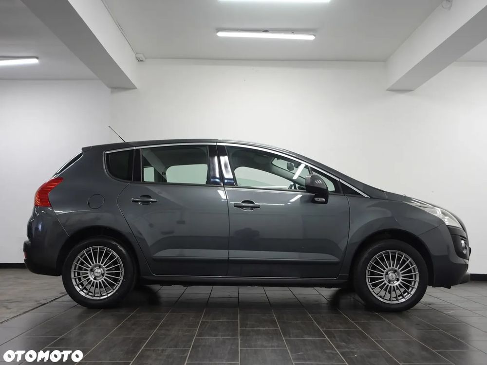 Peugeot 3008 1.6 HDi Active - 11