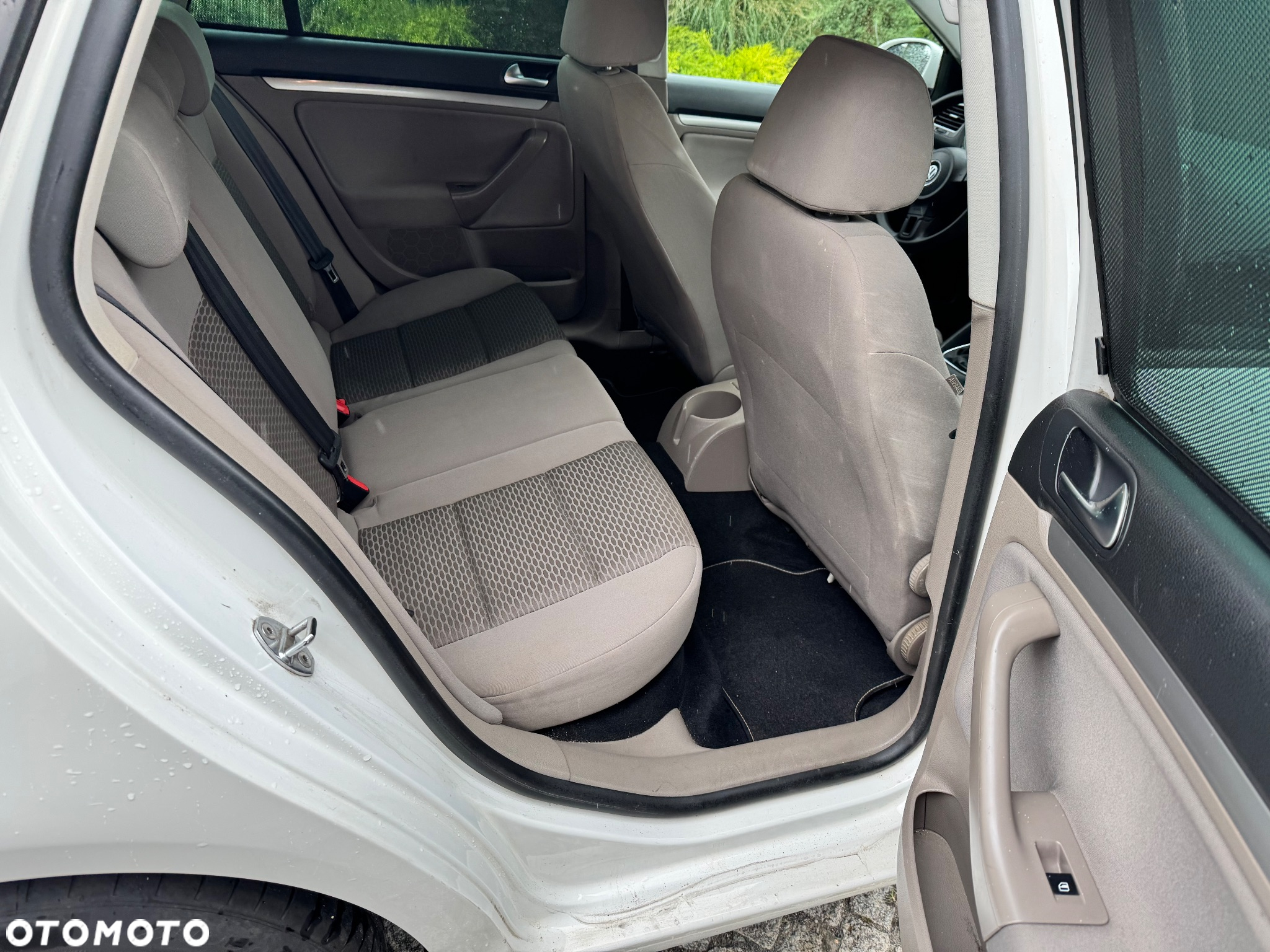 Volkswagen Golf - 29