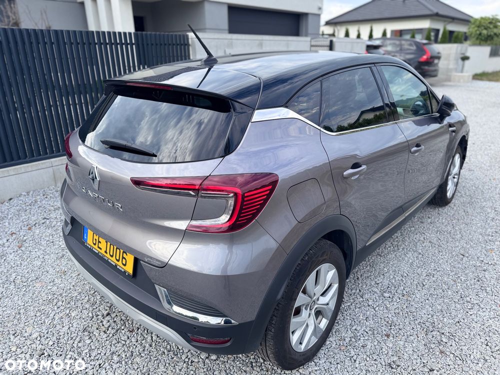 Renault Captur 1.3 TCe mHEV Intens EDC - 29