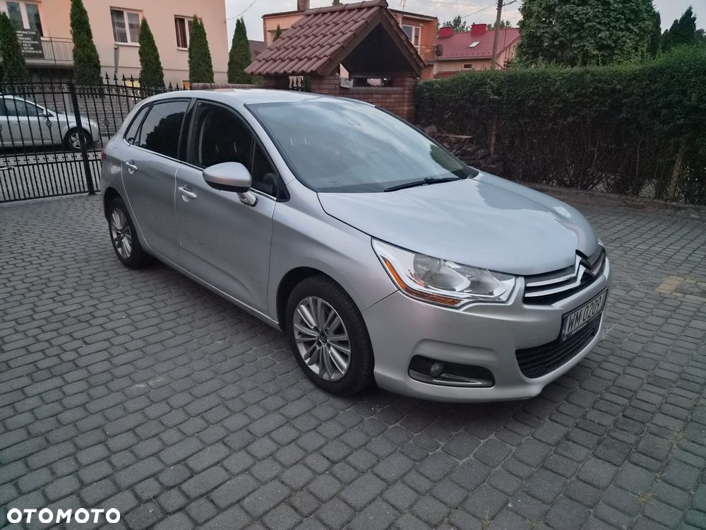 Citroën C4 1.6 HDi Attraction - 1