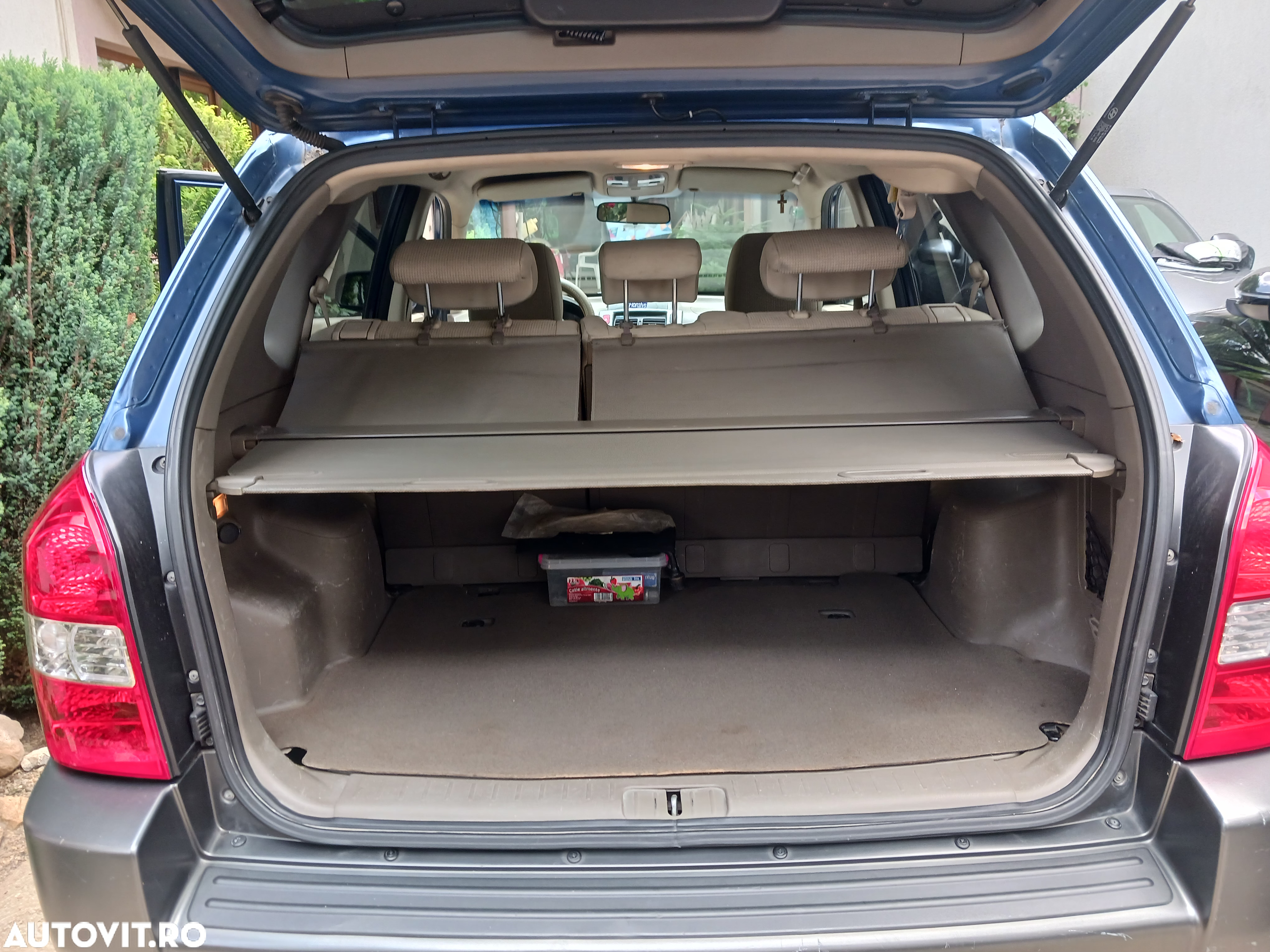 Hyundai Tucson 2.0 - 11