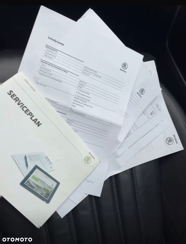 Skoda Superb 2.0 TDI Ambition - 39