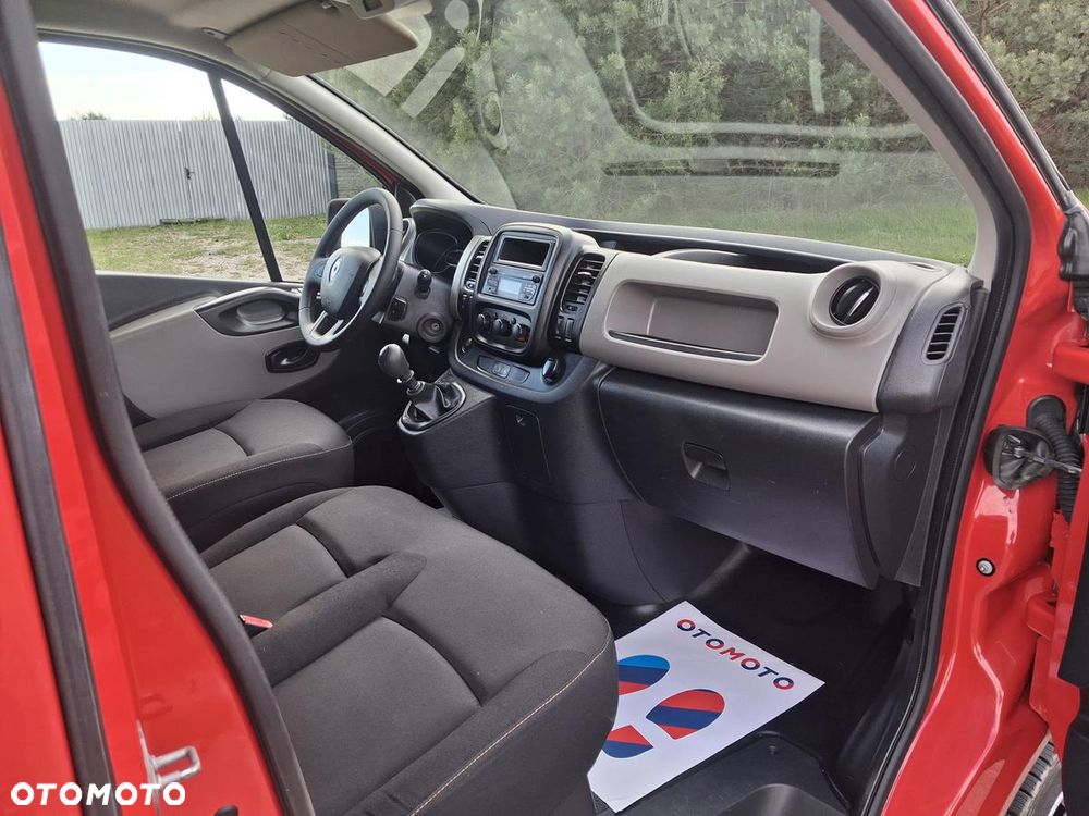 Renault Trafic - 19