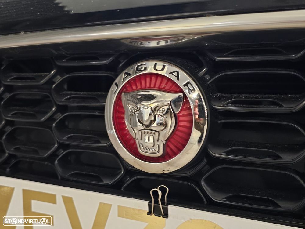 Jaguar F-Type 2.0 i4 R-Dynamic Black - 35