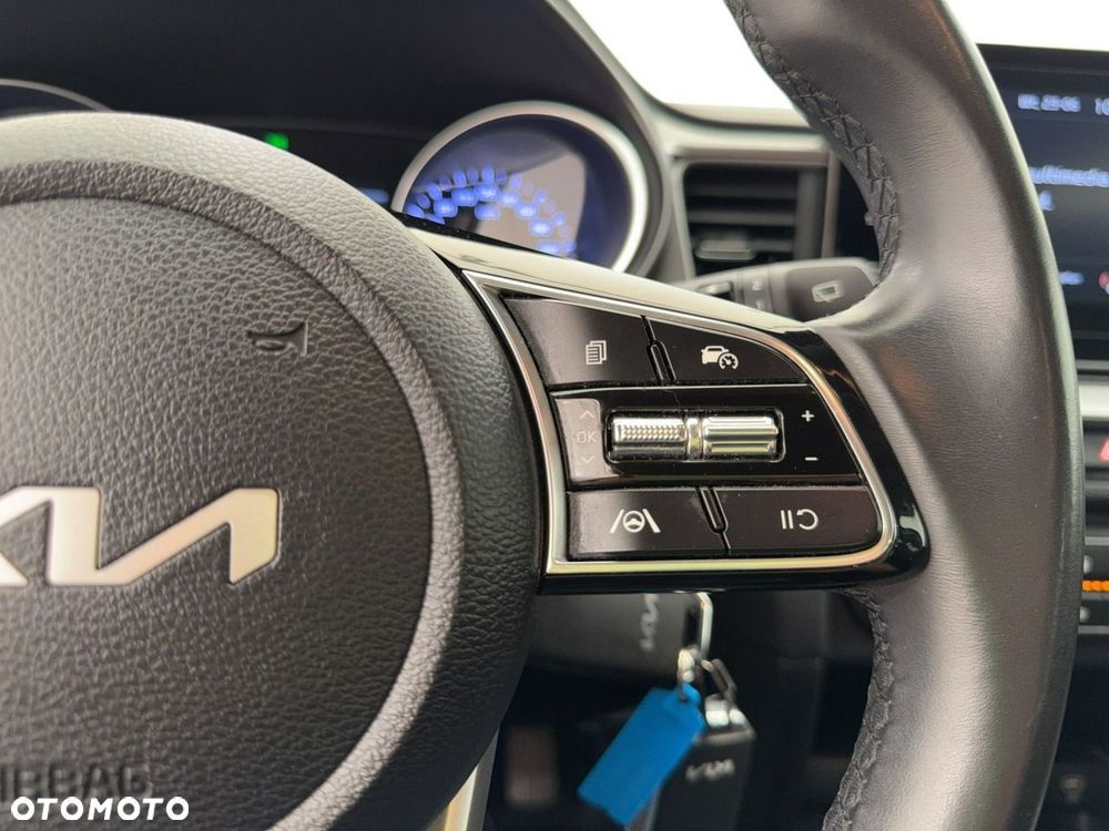Kia Ceed - 22