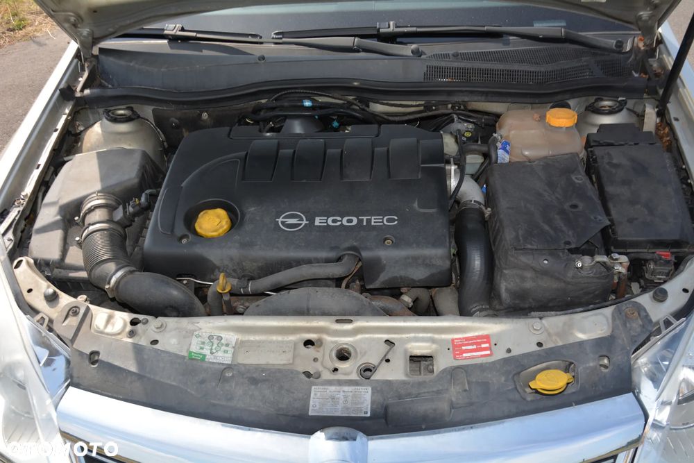 Opel Astra III 1.9 CDTI Enjoy - 14