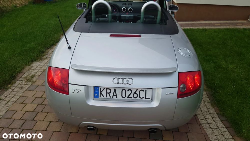 Audi TT Coupé 1.8 T quattro - 22