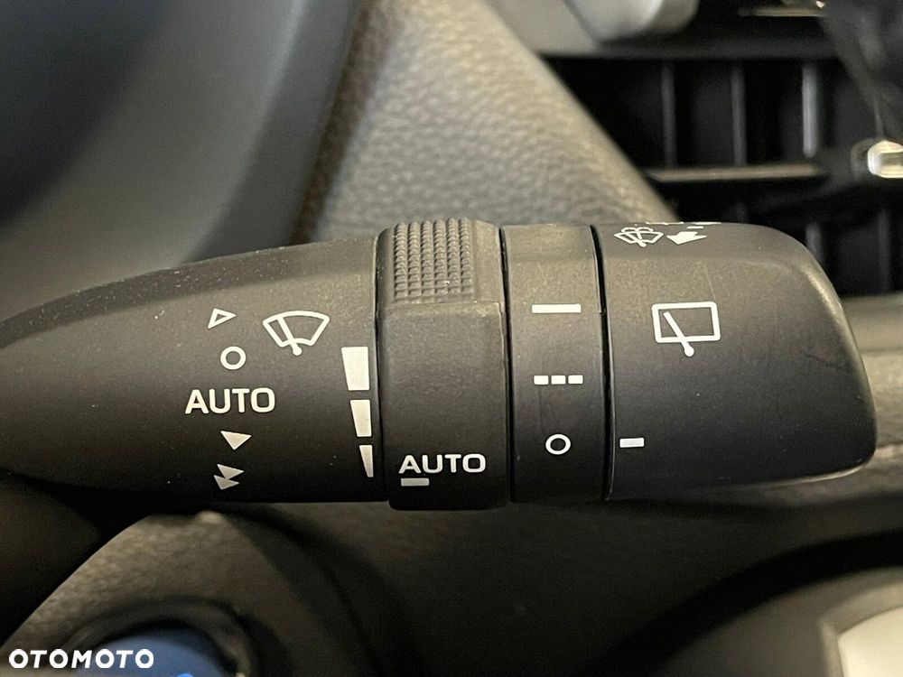 Toyota RAV4 - 28