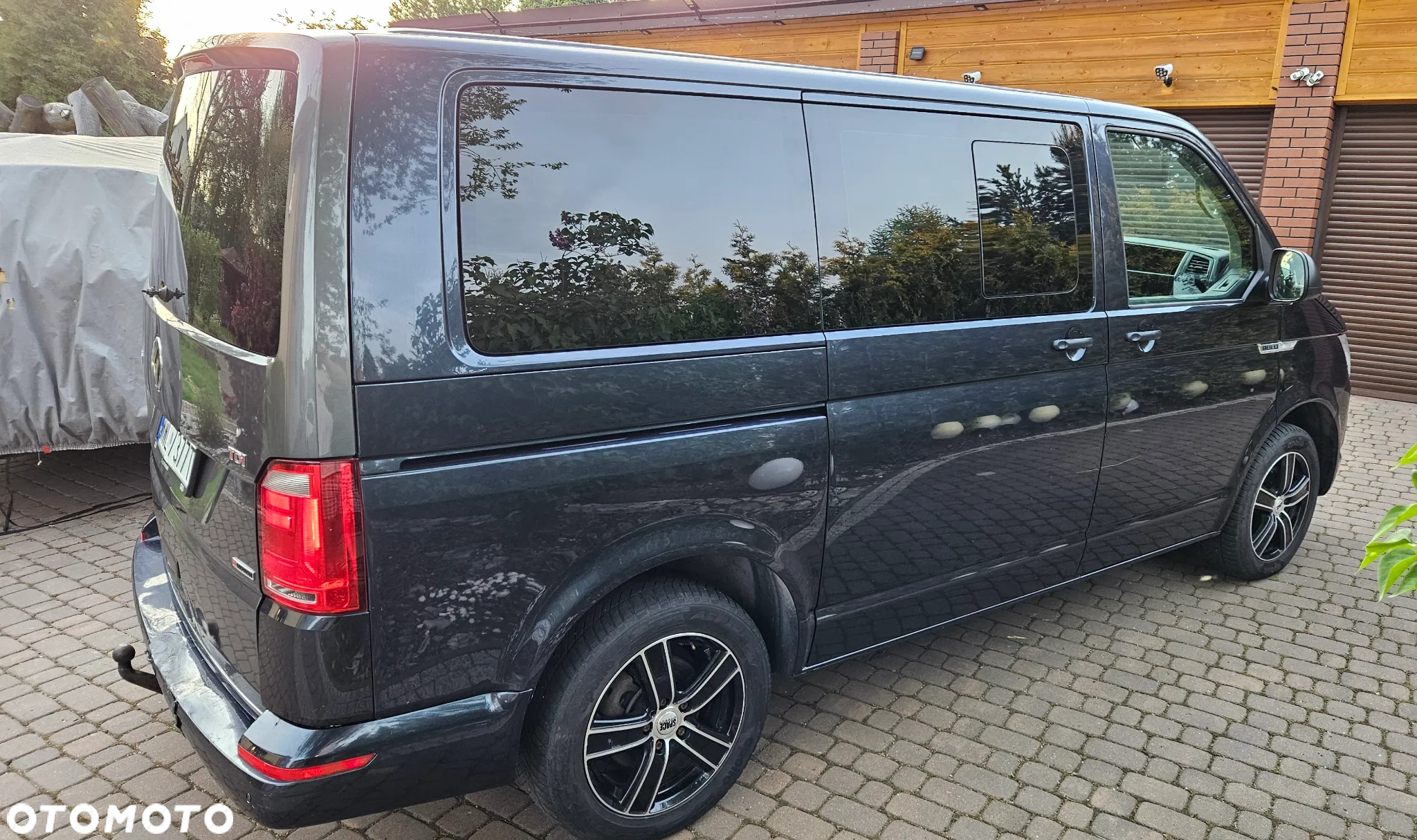 Volkswagen Multivan - 6