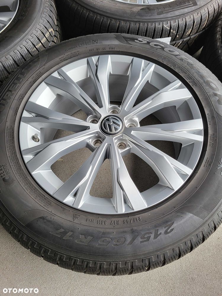 [K116] Koła zimowe 17 Cali 5x112 Pirelli 215/65/17 VW Tiguan 20r - 1